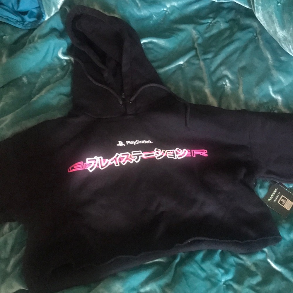 PlayStation sweat shirt